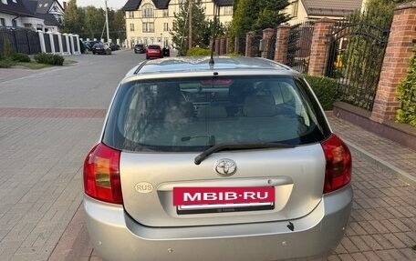 Toyota Corolla, 2003 год, 700 000 рублей, 3 фотография