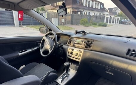 Toyota Corolla, 2003 год, 700 000 рублей, 11 фотография