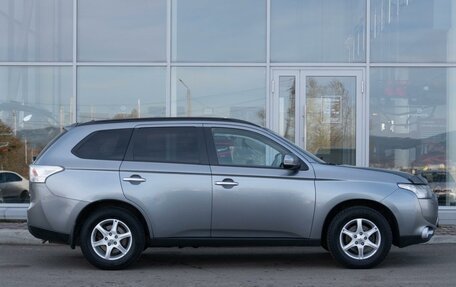 Mitsubishi Outlander III рестайлинг 3, 2012 год, 1 471 000 рублей, 5 фотография