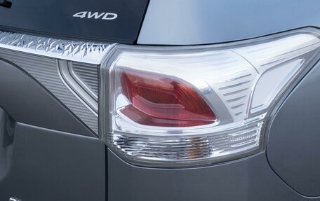 Mitsubishi Outlander III рестайлинг 3, 2012 год, 1 471 000 рублей, 10 фотография