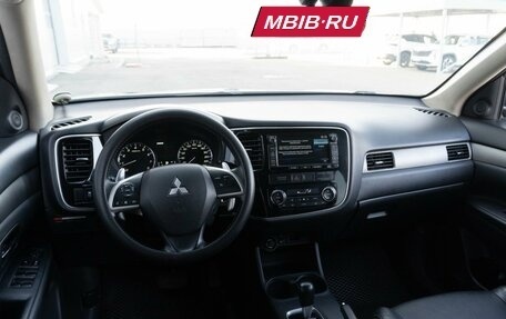 Mitsubishi Outlander III рестайлинг 3, 2012 год, 1 471 000 рублей, 11 фотография