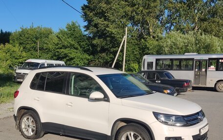 Volkswagen Tiguan I, 2013 год, 1 050 000 рублей, 5 фотография