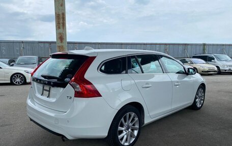 Volvo V60 I, 2015 год, 1 850 000 рублей, 4 фотография