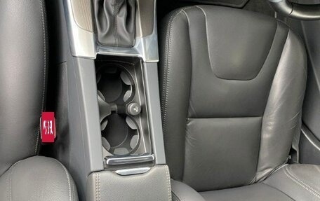 Volvo V60 I, 2015 год, 1 850 000 рублей, 10 фотография