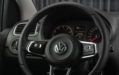 Volkswagen Polo VI (EU Market), 2018 год, 1 149 000 рублей, 15 фотография