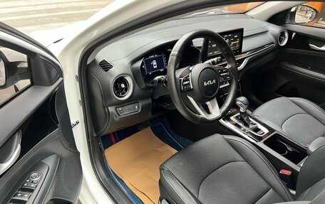 KIA K3, 2023 год, 1 635 000 рублей, 8 фотография