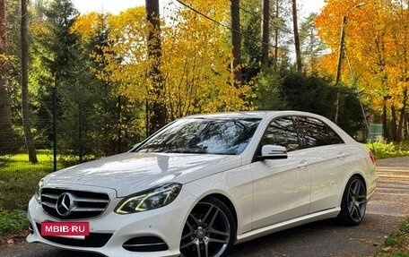 Mercedes-Benz E-Класс, 2013 год, 1 850 000 рублей, 2 фотография