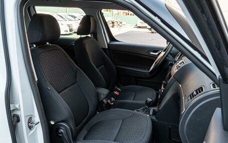 Skoda Yeti I рестайлинг, 2016 год, 1 370 000 рублей, 8 фотография
