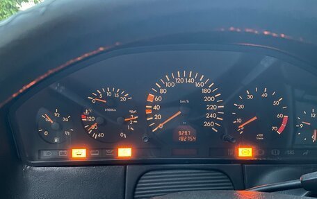 Mercedes-Benz S-Класс, 1998 год, 800 000 рублей, 2 фотография