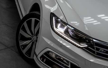 Volkswagen Passat B8 рестайлинг, 2018 год, 2 339 000 рублей, 8 фотография