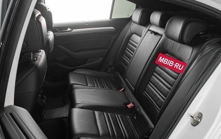 Volkswagen Passat B8 рестайлинг, 2018 год, 2 339 000 рублей, 15 фотография