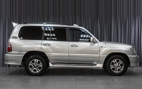 Toyota Land Cruiser 100 рестайлинг 2, 2001 год, 1 529 000 рублей, 5 фотография