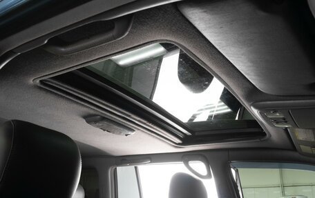 Toyota Land Cruiser 100 рестайлинг 2, 2001 год, 1 529 000 рублей, 12 фотография