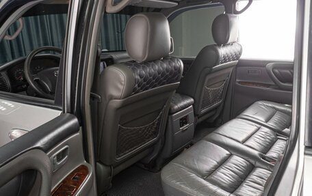Toyota Land Cruiser 100 рестайлинг 2, 2001 год, 1 529 000 рублей, 11 фотография
