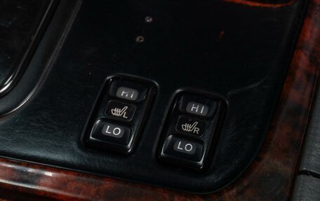 Toyota Land Cruiser 100 рестайлинг 2, 2001 год, 1 529 000 рублей, 15 фотография