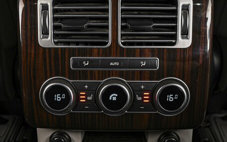 Land Rover Range Rover IV рестайлинг, 2015 год, 4 524 000 рублей, 25 фотография