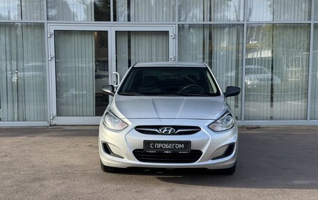Hyundai Solaris II рестайлинг, 2013 год, 849 000 рублей, 2 фотография