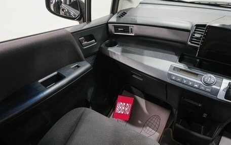 Honda Freed I, 2011 год, 969 000 рублей, 17 фотография