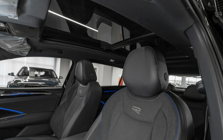 Volkswagen Tiguan, 2026 год, 5 000 000 рублей, 13 фотография