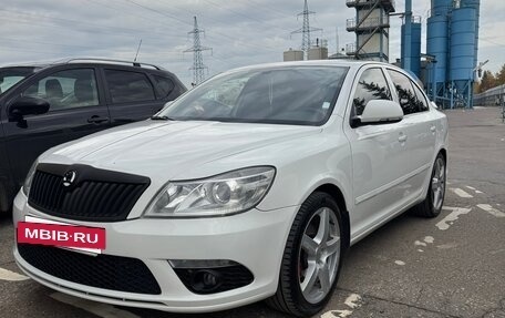 Skoda Octavia RS, 2010 год, 1 030 000 рублей, 2 фотография