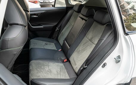 Toyota RAV4, 2025 год, 3 898 000 рублей, 9 фотография