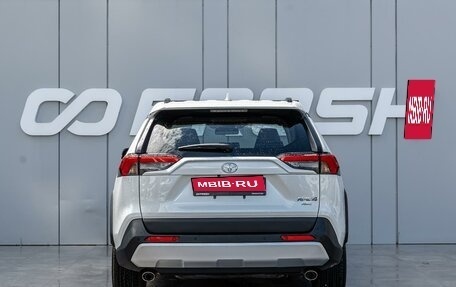 Toyota RAV4, 2025 год, 3 898 000 рублей, 4 фотография