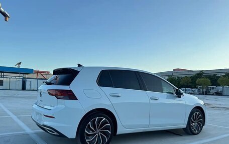 Volkswagen Golf VIII, 2023 год, 1 875 000 рублей, 3 фотография