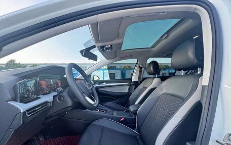 Volkswagen Golf VIII, 2023 год, 1 875 000 рублей, 8 фотография