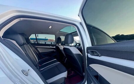 Volkswagen Golf VIII, 2023 год, 1 875 000 рублей, 10 фотография
