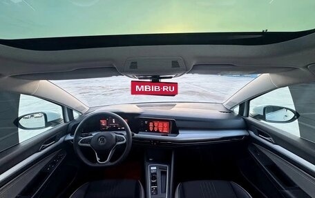 Volkswagen Golf VIII, 2023 год, 1 875 000 рублей, 9 фотография