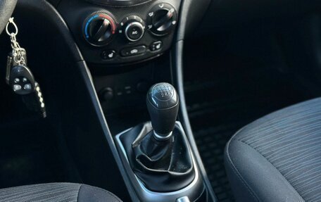 Hyundai Solaris II рестайлинг, 2015 год, 969 000 рублей, 18 фотография