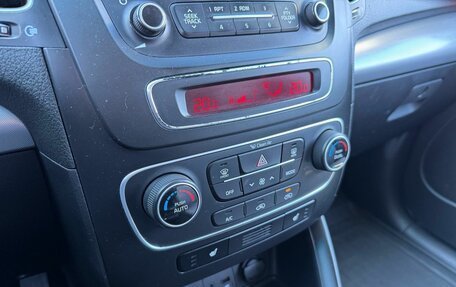 KIA Sorento II рестайлинг, 2013 год, 1 589 000 рублей, 17 фотография