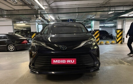 Toyota Sienna, 2020 год, 3 449 000 рублей, 17 фотография