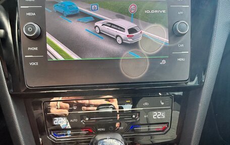 Volkswagen Passat B8 рестайлинг, 2022 год, 3 000 000 рублей, 24 фотография