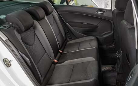 Peugeot 408 I рестайлинг, 2014 год, 679 000 рублей, 7 фотография