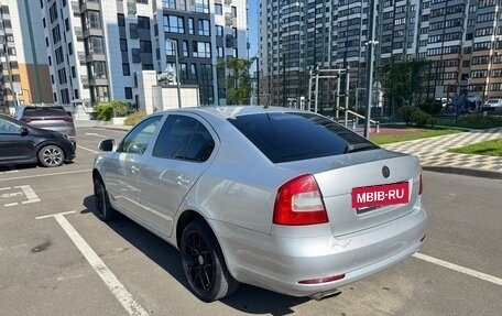 Skoda Octavia, 2010 год, 595 000 рублей, 2 фотография