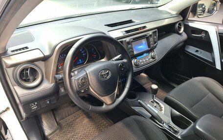 Toyota RAV4, 2014 год, 1 750 000 рублей, 10 фотография