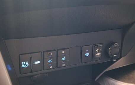 Toyota RAV4, 2014 год, 1 750 000 рублей, 15 фотография
