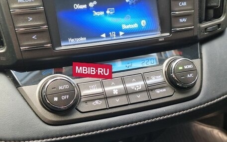 Toyota RAV4, 2014 год, 1 750 000 рублей, 14 фотография