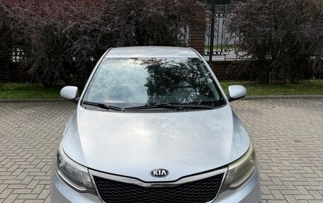 KIA Rio III рестайлинг, 2016 год, 950 000 рублей, 3 фотография