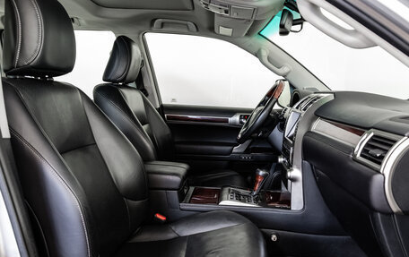 Lexus GX II, 2010 год, 2 910 000 рублей, 23 фотография