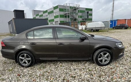 Volkswagen Passat B7, 2013 год, 800 000 рублей, 2 фотография