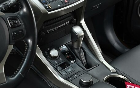 Lexus NX I, 2016 год, 2 155 000 рублей, 10 фотография