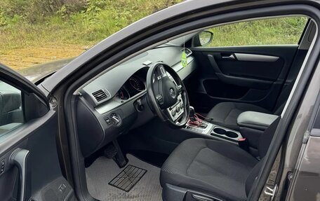Volkswagen Passat B7, 2013 год, 800 000 рублей, 10 фотография