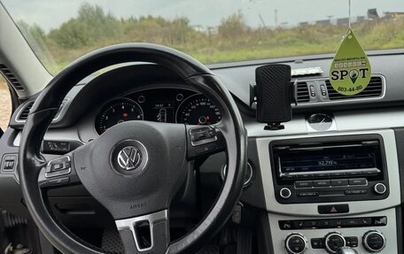 Volkswagen Passat B7, 2013 год, 800 000 рублей, 13 фотография