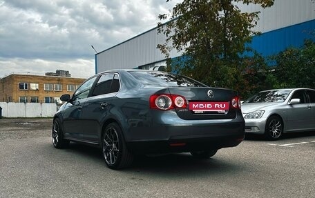 Volkswagen Jetta VI, 2008 год, 800 000 рублей, 4 фотография