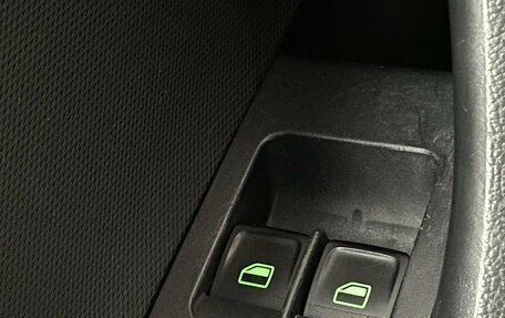 Skoda Rapid I, 2015 год, 990 000 рублей, 10 фотография