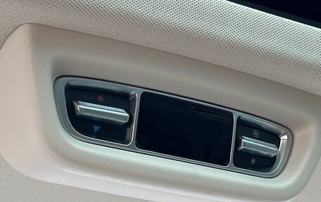 Mercedes-Benz V-Класс, 2024 год, 7 690 000 рублей, 27 фотография