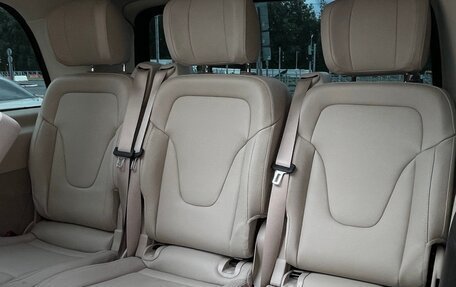 Mercedes-Benz V-Класс, 2024 год, 7 690 000 рублей, 25 фотография