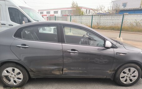 KIA Rio III рестайлинг, 2015 год, 999 000 рублей, 4 фотография